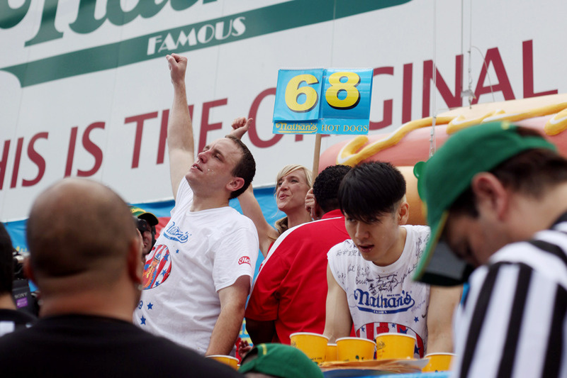 Illustration for article titled The Nathan's 4th of July Hot Dog Eating Contest Is America